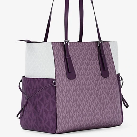 MICHAEL KORS Voyager Large Color-Block Signature Logo Shoulder Tote
Dark Purple - Picture 2 of 16